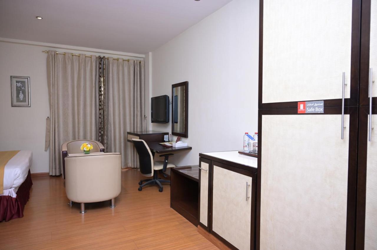 Manhattan Avenue Hotel Dubai Exterior photo
