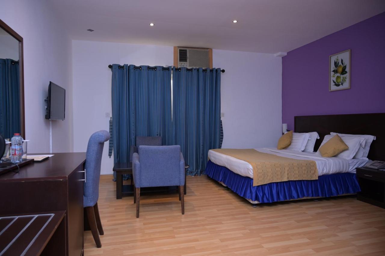 Manhattan Avenue Hotel Dubai Exterior photo
