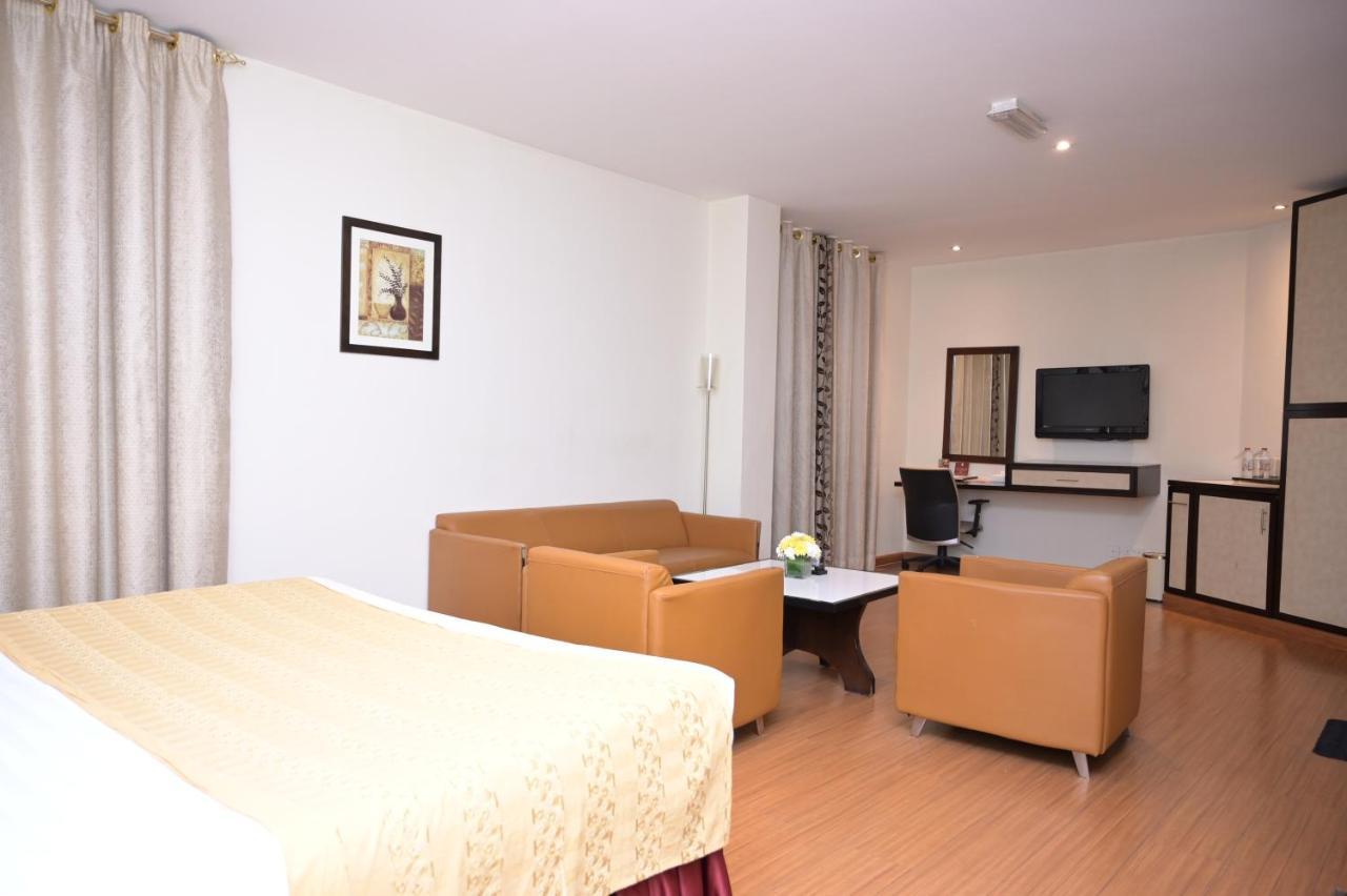 Manhattan Avenue Hotel Dubai Exterior photo