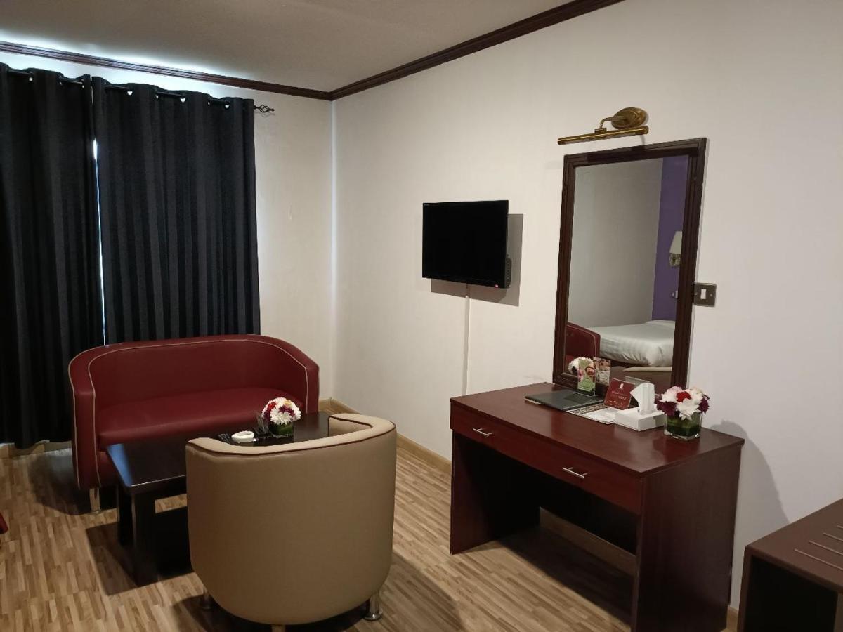 Manhattan Avenue Hotel Dubai Exterior photo